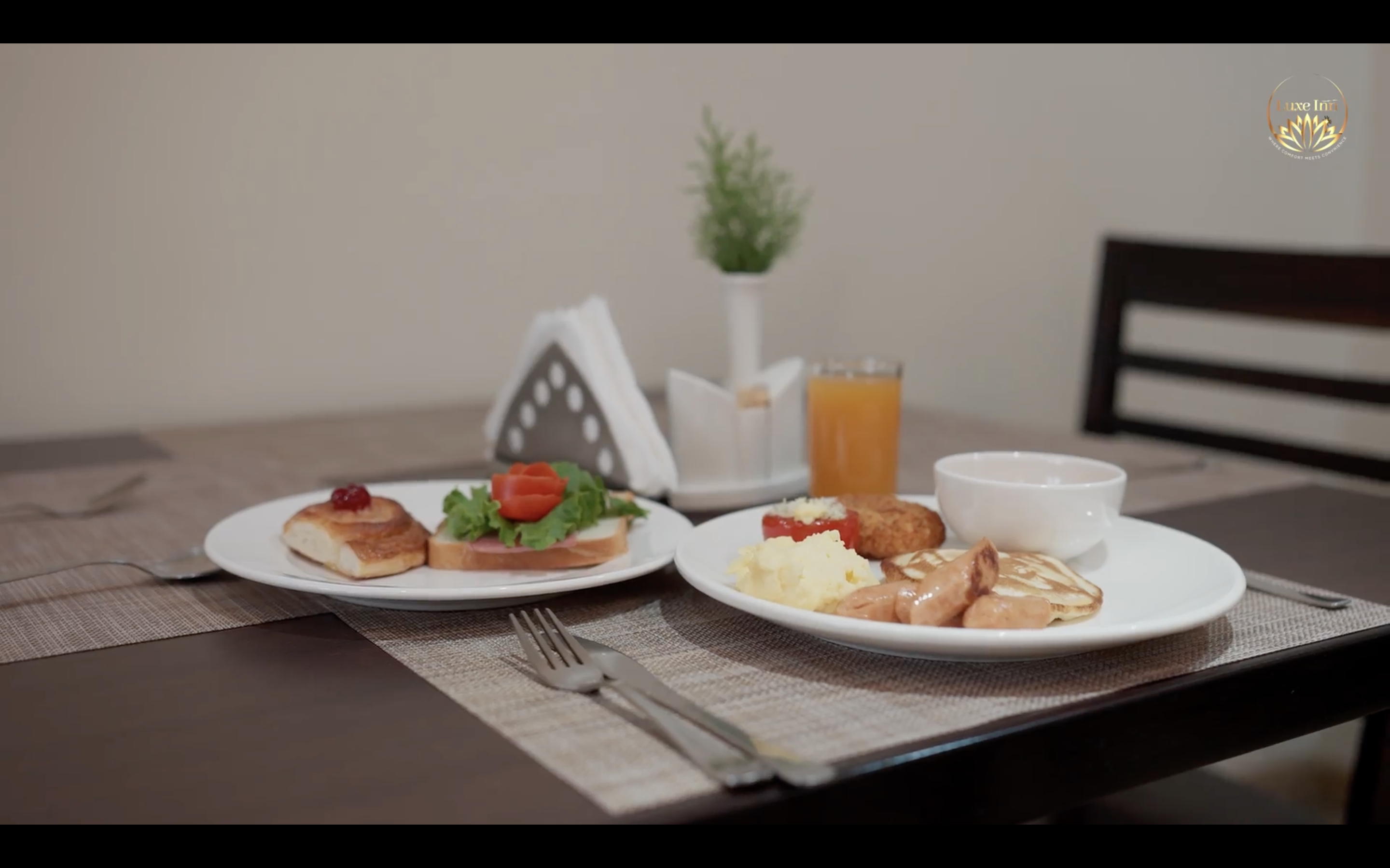 Dine In